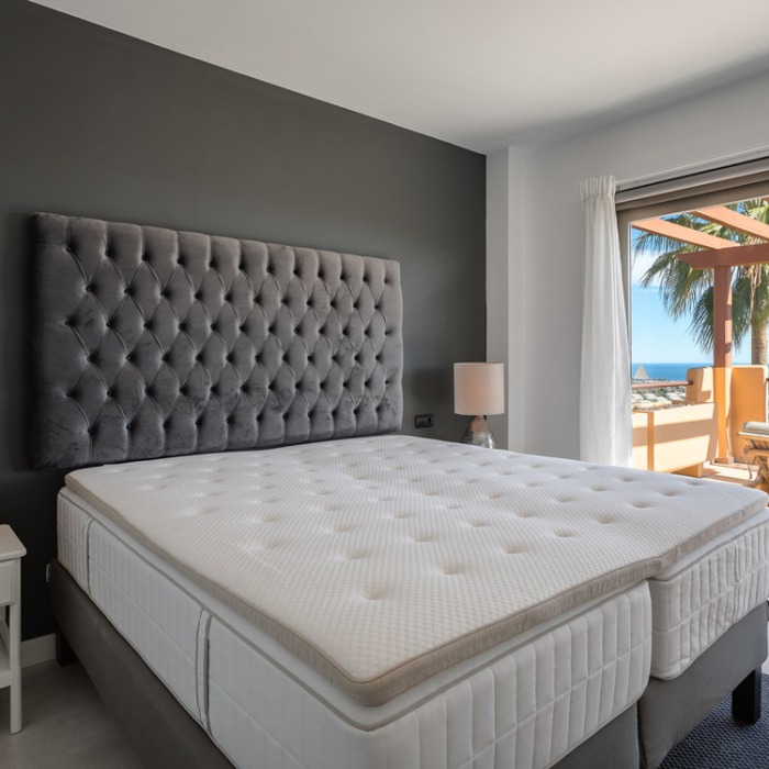 3 Bedroom Sea View Penthouse in Hacienda de Cifuentes, Benahavis | Image 6