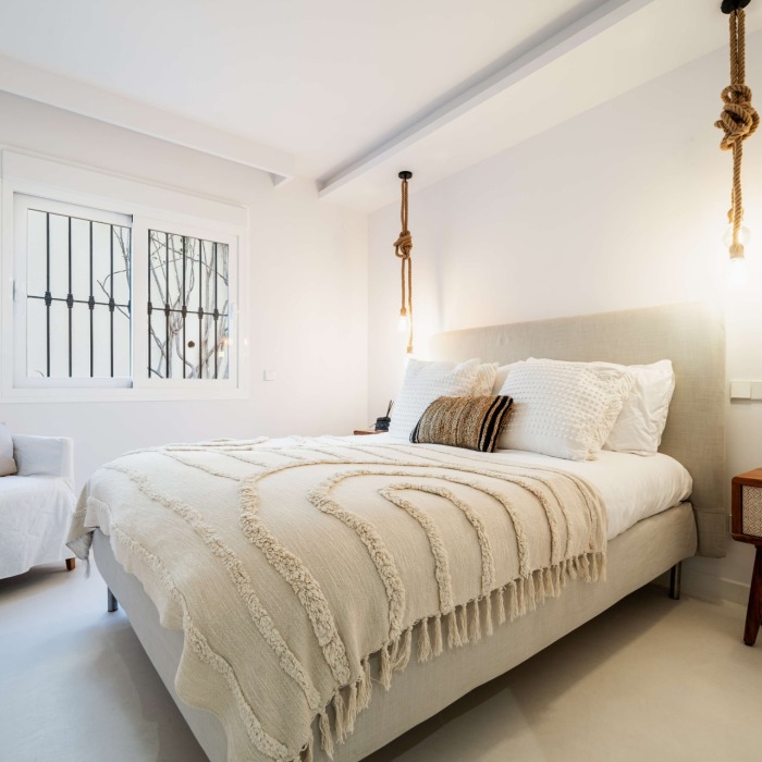 2 Bedroom Apartment in La Quinta, Benahavis | Image 13