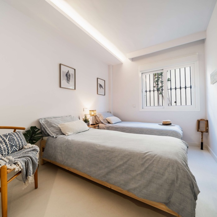 2 Bedroom Apartment in La Quinta, Benahavis | Image 15
