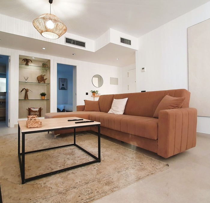 Modern 3 Bedroom Apartment in Los Narnjos de Marbella, Nueva Andalucia | Image 1