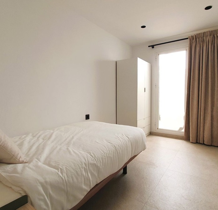 Modern 3 Bedroom Apartment in Los Narnjos de Marbella, Nueva Andalucia | Image 26