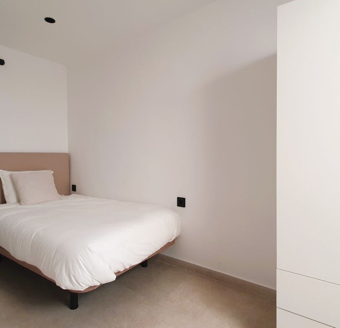 Modern 3 Bedroom Apartment in Los Narnjos de Marbella, Nueva Andalucia | Image 25