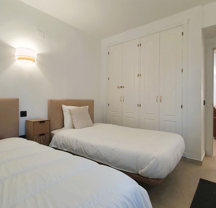 Modern 3 Bedroom Apartment in Los Narnjos de Marbella, Nueva Andalucia | Image 23