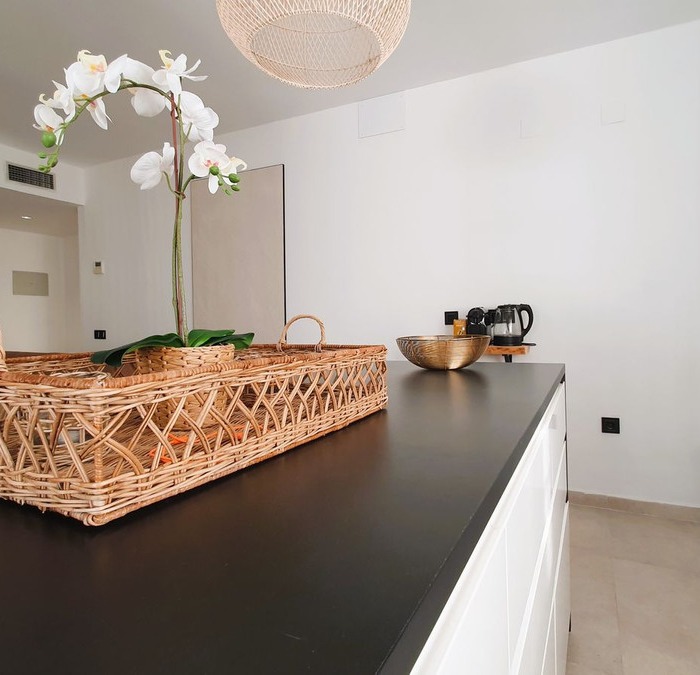 Modern 3 Bedroom Apartment in Los Narnjos de Marbella, Nueva Andalucia | Image 14