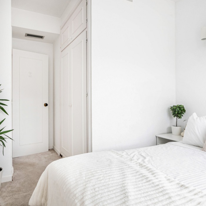 Luxury 3 Bedroom Apartment in Nueva Andalucia | Image 19