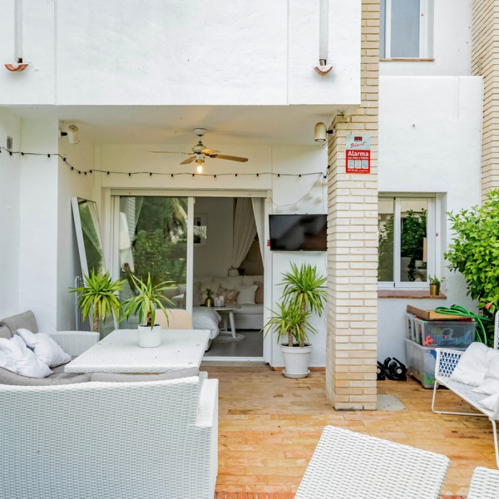 Luxury 3 Bedroom Apartment in Nueva Andalucia | Image 13