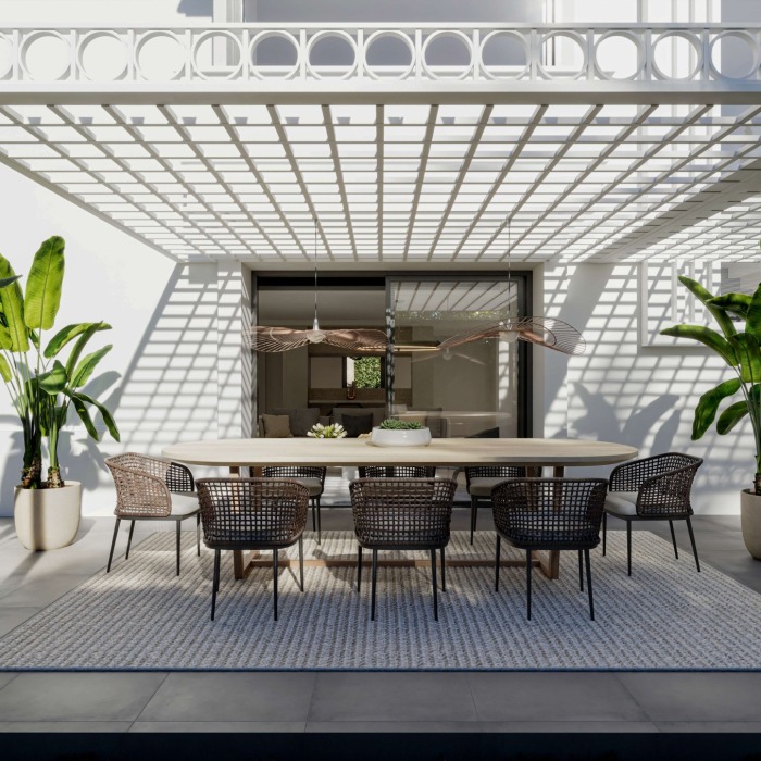 Newly Built 4 Bedroom Villa in Nueva Andalucia | Image 3
