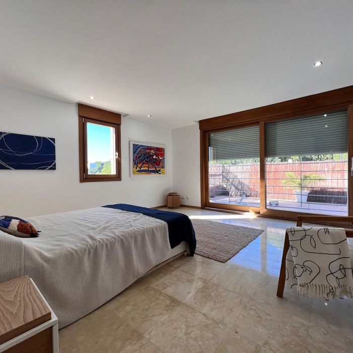 3 Bedroom Sea View Penthouse in Los Monteros, Marbella | Image 16