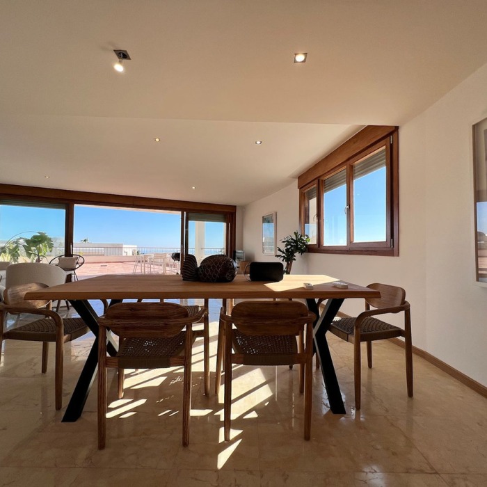 3 Bedroom Sea View Penthouse in Los Monteros, Marbella | Image 33
