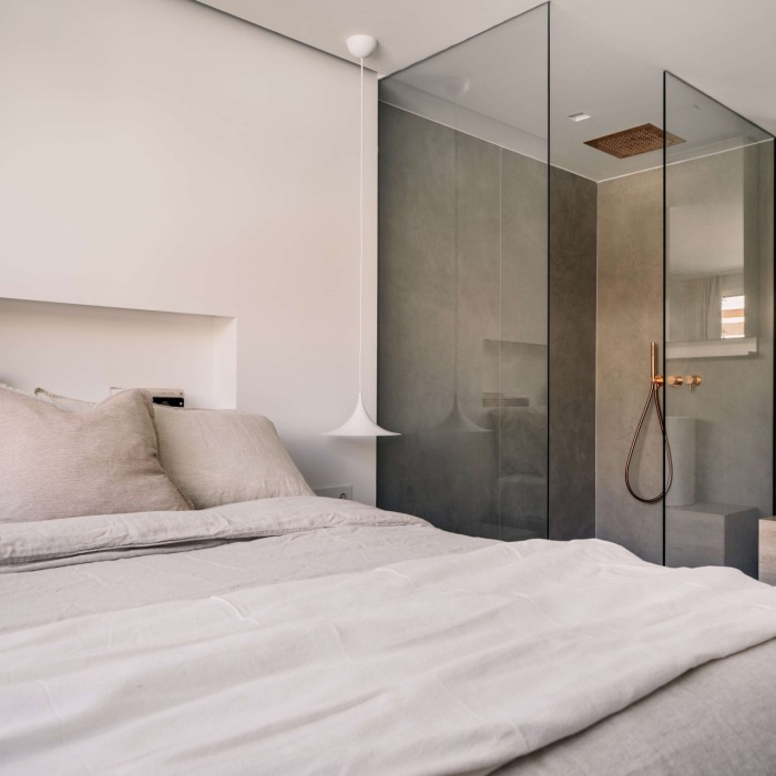 3 Bedroom Penthouse in Magna Marbella, Nueva Andalucia | Image 37