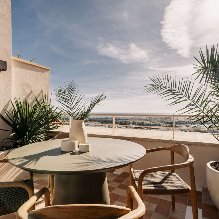 3 Bedroom Penthouse in Magna Marbella, Nueva Andalucia | Image 17