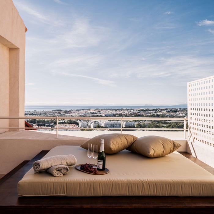 3 Bedroom Penthouse in Magna Marbella, Nueva Andalucia | Image 15