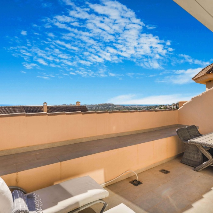 Three Bedroom Duplex Penthouse with Sea Views at Aloha Hill Club in Nueva Andalucía | Image 24