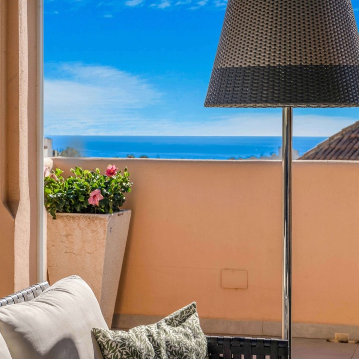 Three Bedroom Duplex Penthouse with Sea Views at Aloha Hill Club in Nueva Andalucía | Image 13
