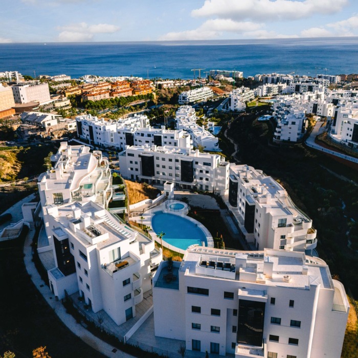 Penthouse de Trois Chambres avec vue Mer et piscine privé à Fuengirola | Image 11