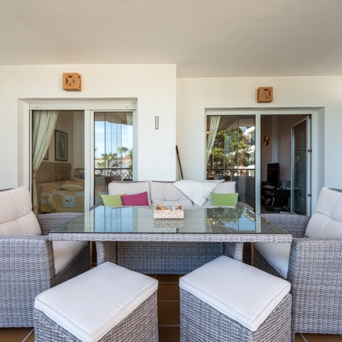 2 Bedroom Sea View Apartment in Calahonda | Image 1