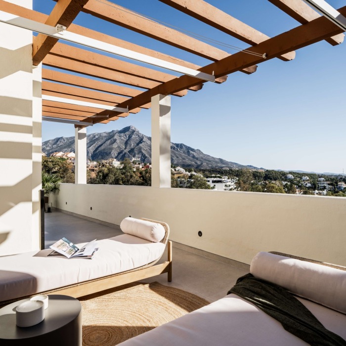 3 Bedroom Panoramic Sea View Penthouse in La Cerquilla, Nueva Andalucia | Image 28