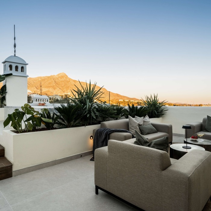 3 Bedroom Panoramic Sea View Penthouse in La Cerquilla, Nueva Andalucia | Image 32