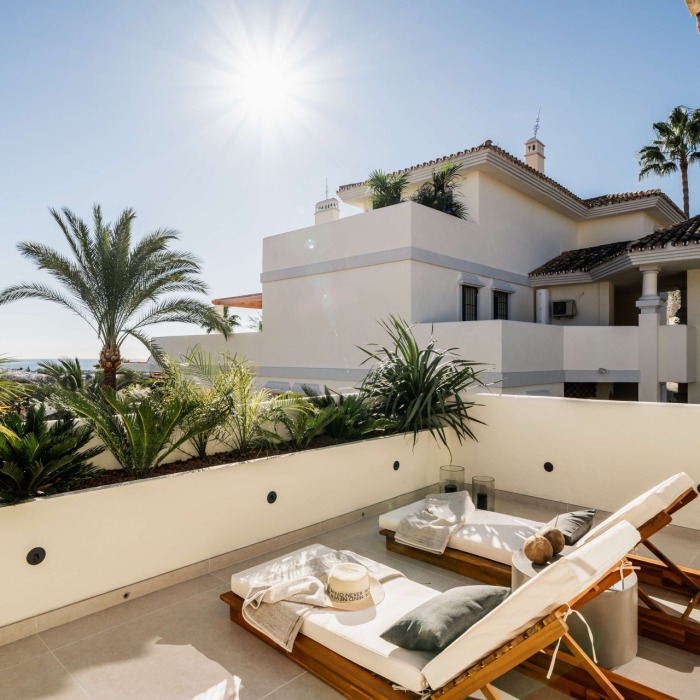 3 Bedroom Panoramic Sea View Penthouse in La Cerquilla, Nueva Andalucia | Image 9