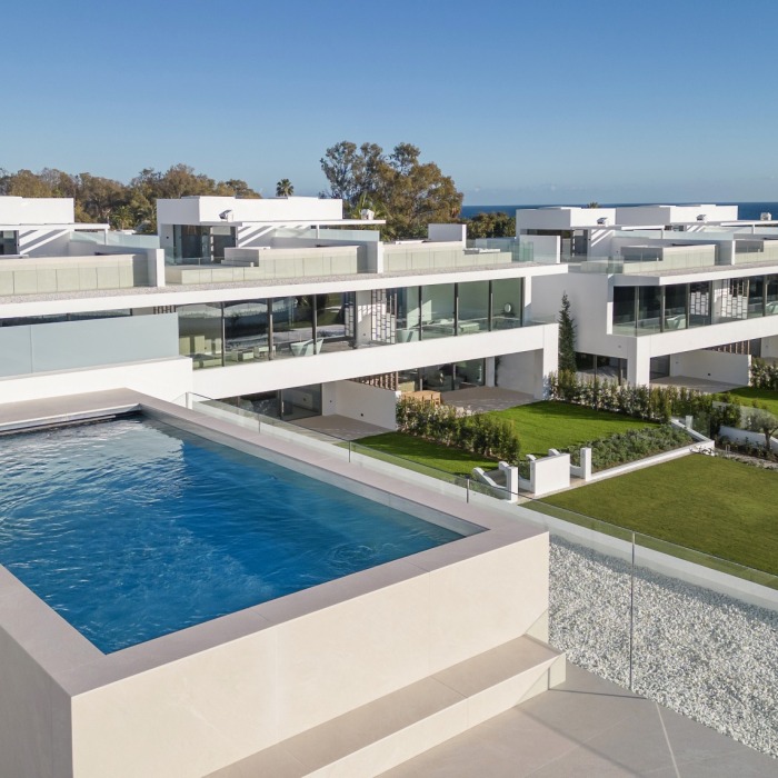 Development of 12 villas in Marbella Golden Mile | Image 56