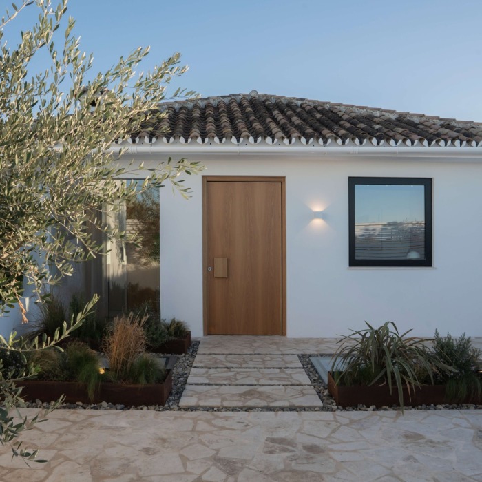 New 5 Bedroom Villa in Nueva Andalucia | Image 27