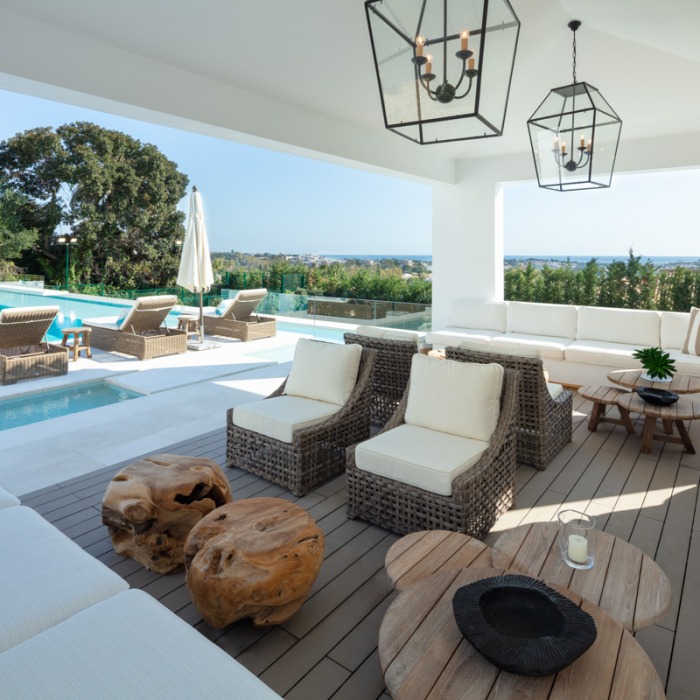 5 Bedroom Villa with Padel Court in La Cerquilla in Nueva Andalucia | Image 18