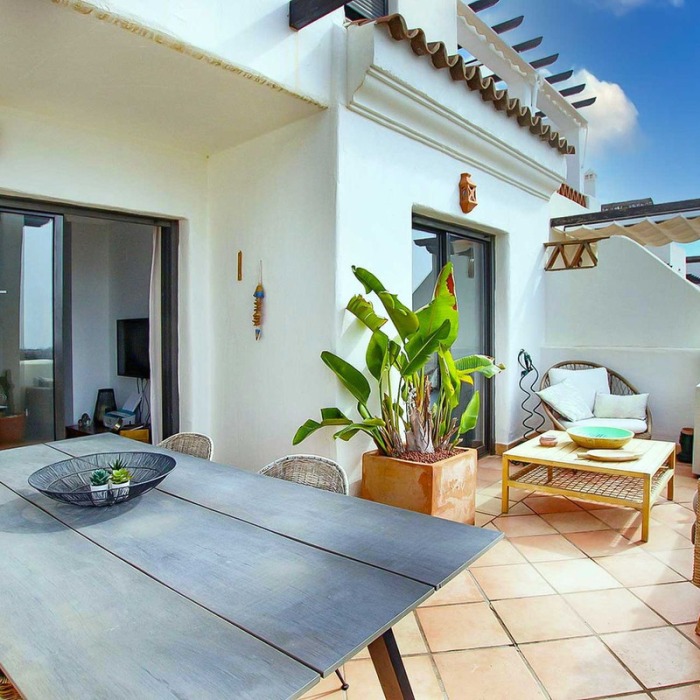 Sea view apartment in Estepona | Image 13
