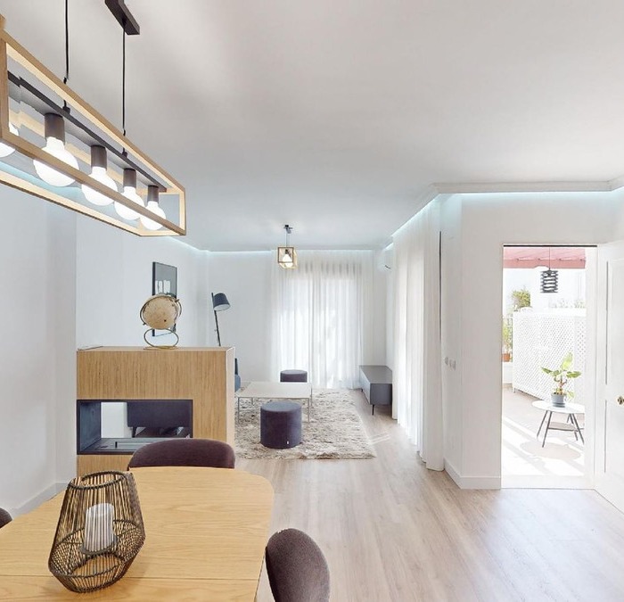 Modern Apartment in Nueva Andalucia | Image 3