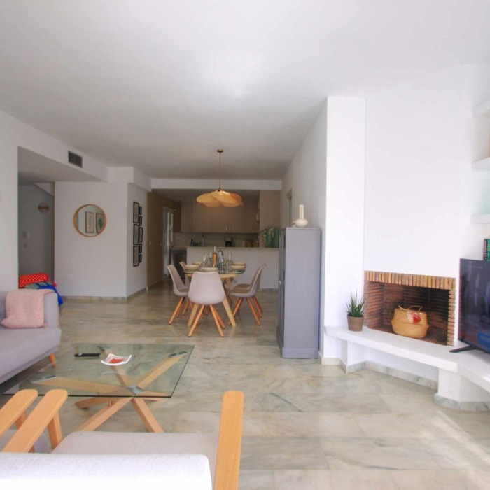 Appartement pres de la Plage à Elviria, Marbella Est | Image 11