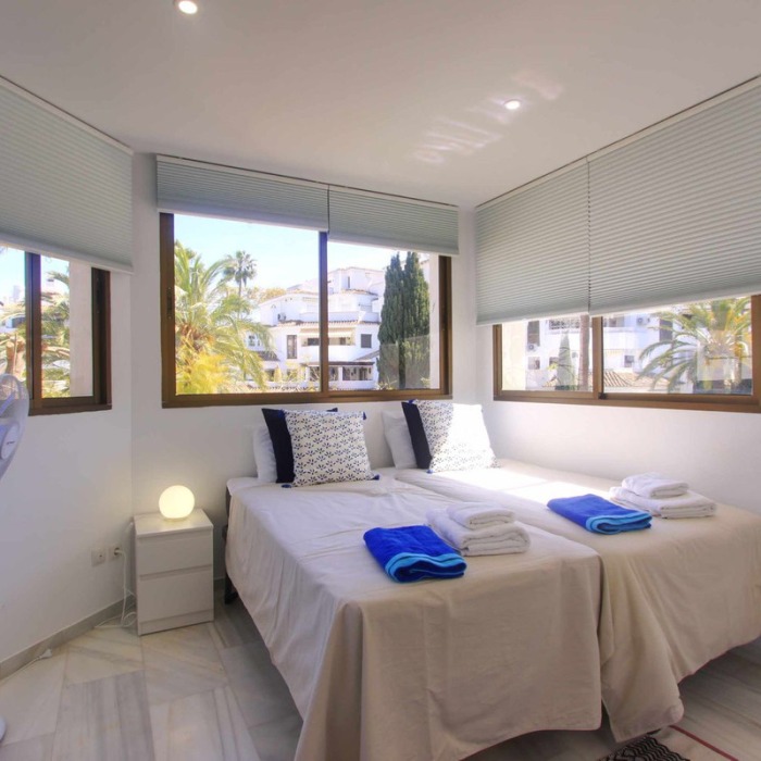 Appartement pres de la Plage à Elviria, Marbella Est | Image 14
