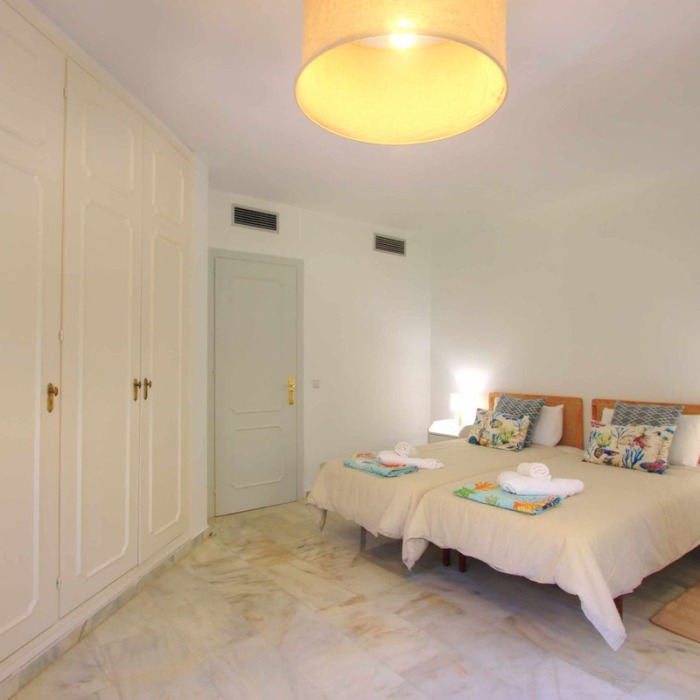 Appartement pres de la Plage à Elviria, Marbella Est | Image 15