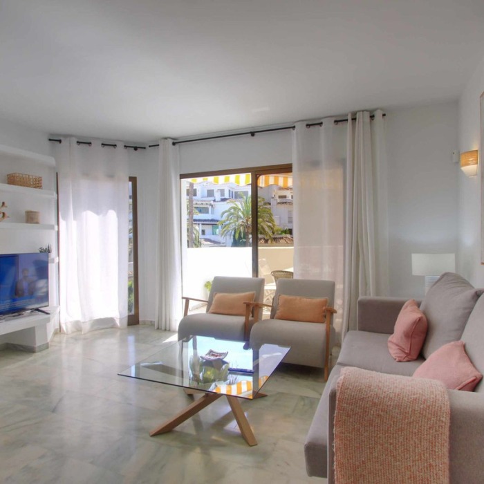 Apartment near the beach in Elviria, Marbella East | Image 18