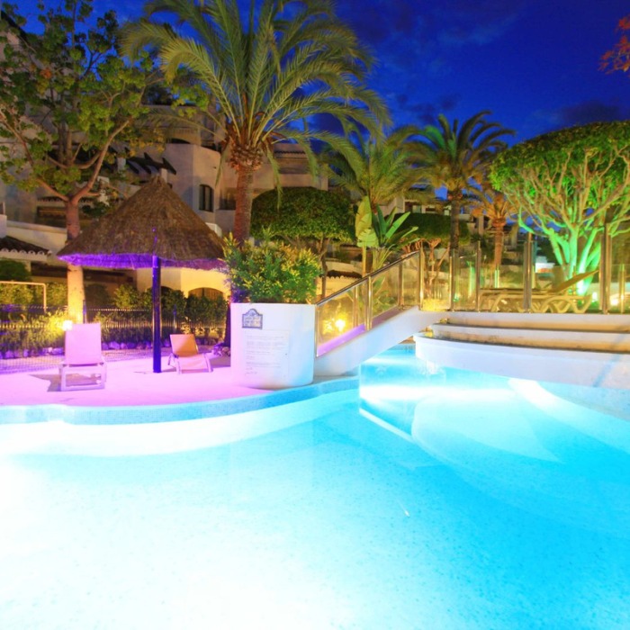 Apartamento cerca de la Playa en Elviria, Marbella Este | Image 25