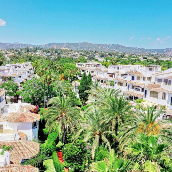 Apartment near the beach in Elviria, Marbella East | Image 6