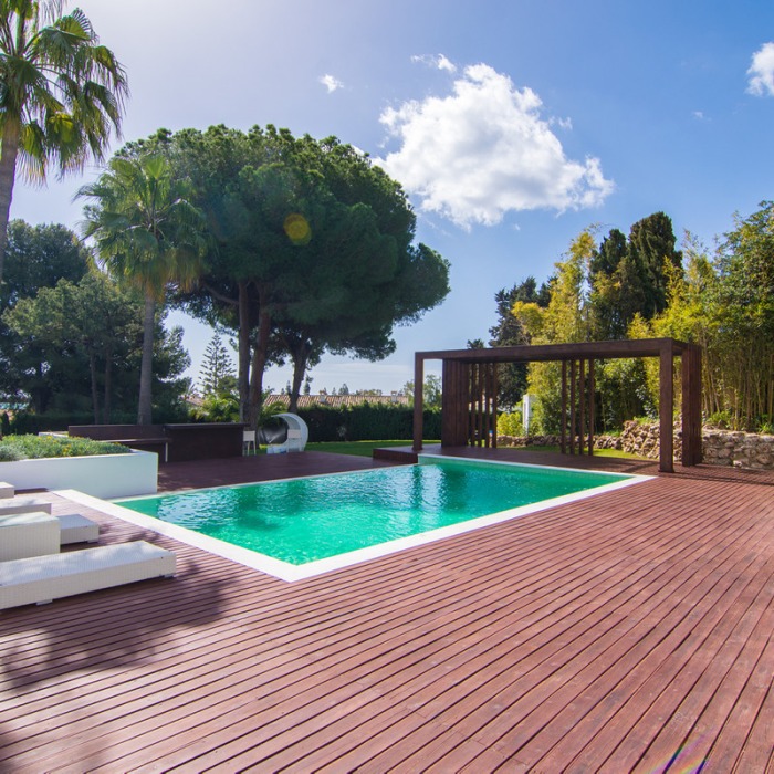 Villa Contemporánea cerca del Mar en Marbella | Image 1