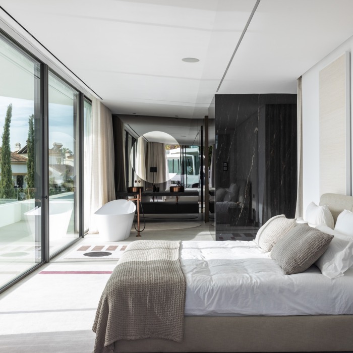 Villa moderna en Marbella Milla de Oro | Image 14