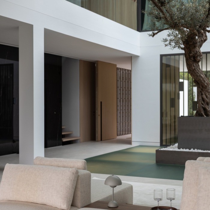 Villa moderna en Marbella Milla de Oro | Image 3