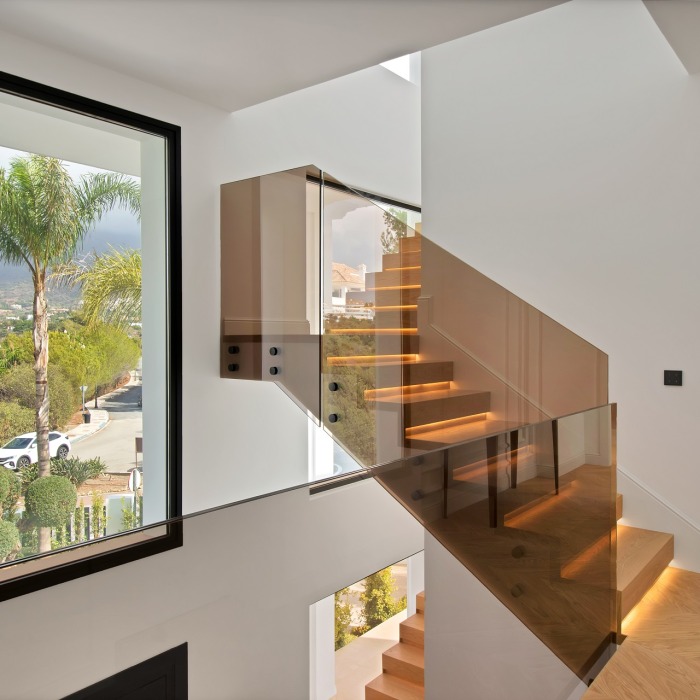 Modern Villa in Lomas de Marbella Club, Benahavis | Image 38