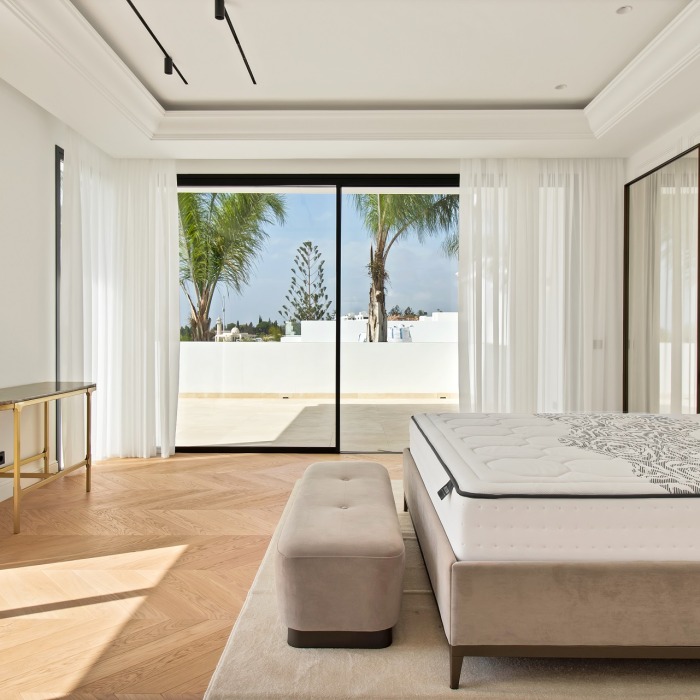 Modern Villa in Lomas de Marbella Club, Benahavis | Image 27