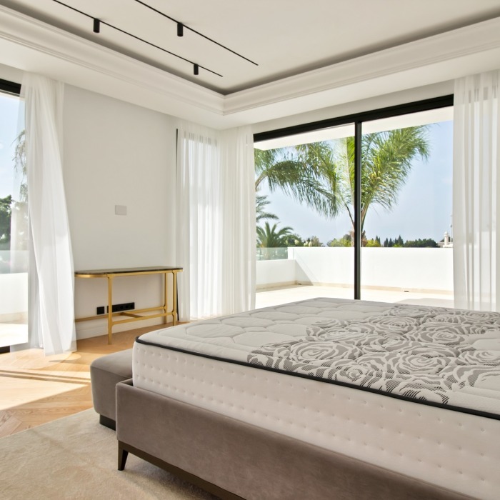 Modern Villa in Lomas de Marbella Club, Benahavis | Image 26