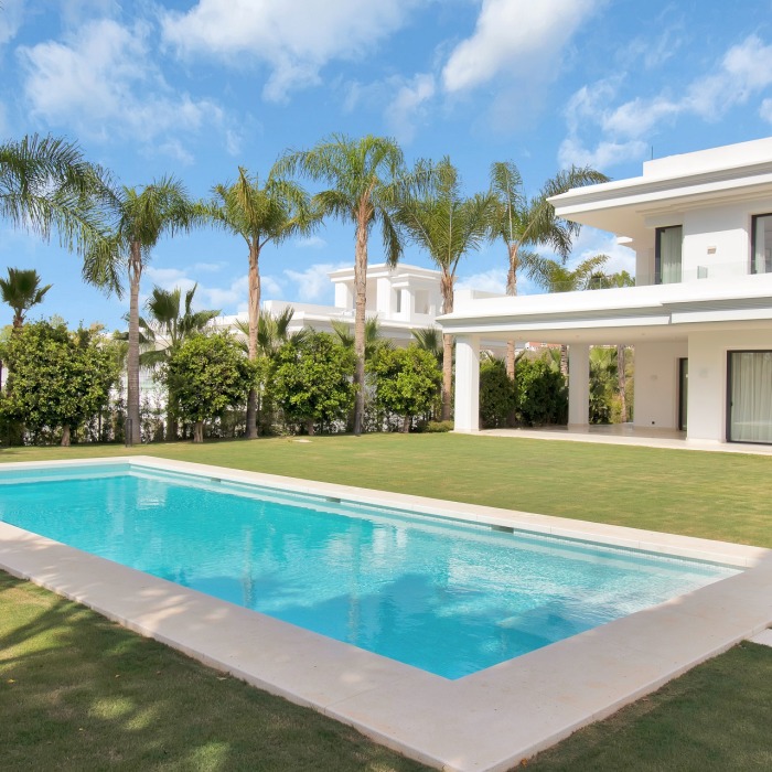 Modern Villa in Lomas de Marbella Club, Benahavis | Image 3