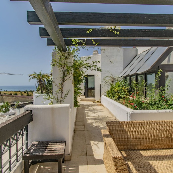 Penthouse Elegant avec vue mer à Rio Real, Marbella | Image 15