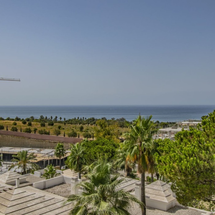 Penthouse Elegant avec vue mer à Rio Real, Marbella | Image 28