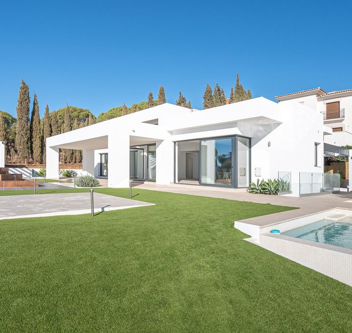 Sea view villa for sale in Mijas, Marbella Spain44