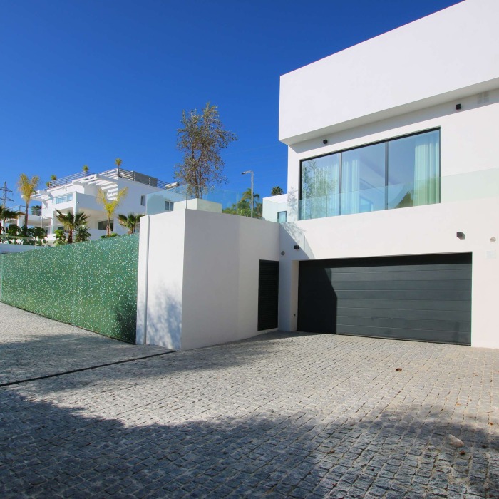 Villa moderna con vistas al mar en El Rosario, Marbella Este | Image 55