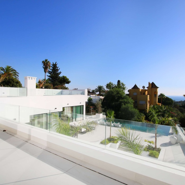 Villa moderna con vistas al mar en El Rosario, Marbella Este | Image 52
