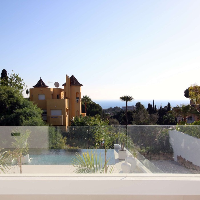 Villa moderna con vistas al mar en El Rosario, Marbella Este | Image 48