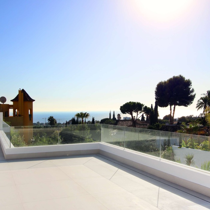 Villa moderna con vistas al mar en El Rosario, Marbella Este | Image 46