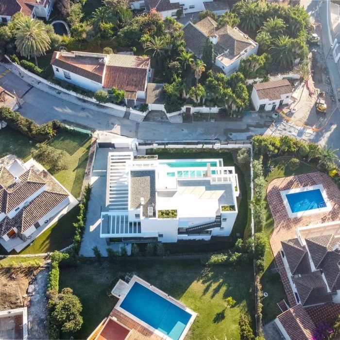 New Beachside Villa in Elviria, Marbella East | Image 3