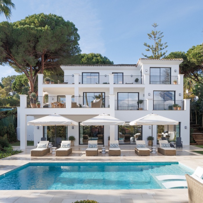 Modern Villa in Las Brisas, Nueva Andalucia | Image 2